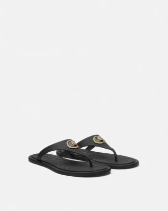 Alia flade sandaler i gummi