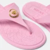 Alia flade sandaler i gummi