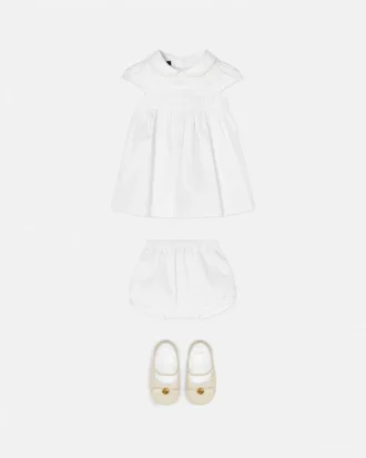 Babykjole i broderet bomulds-poplin