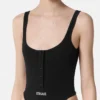 Bodysuit i ribbet bomuld
