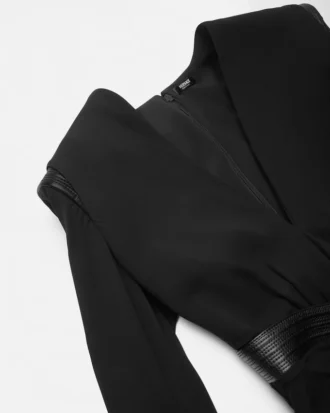 Bodysuit med dyb V-hals i crêpe