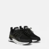 Dynamiske logo-sneakers