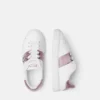 Greca-pyntede sneakers