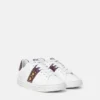 Greca-sneakers med dekorationer