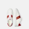 Greca-sneakers med dekorationer