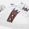 Greca-sneakers med dekorationer