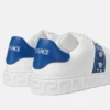 Greca-sneakers med dekorationer