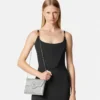 La Medusa-pyntet satin-clutch