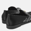 Medusa-pyntede satinslippers