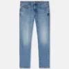 Slim-fit jeans