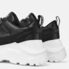 Speedtrack sneakers