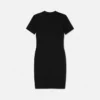 V-Emblem T-shirt-kjole
