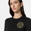 V-Emblem T-shirt-kjole