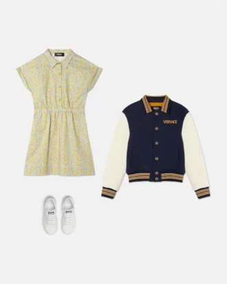 Varsity-inspireret blousonjakke med sikkerhedsnål-logo til børn